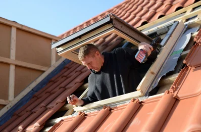 Pose de fenêtres de toit Velux à Ladiville